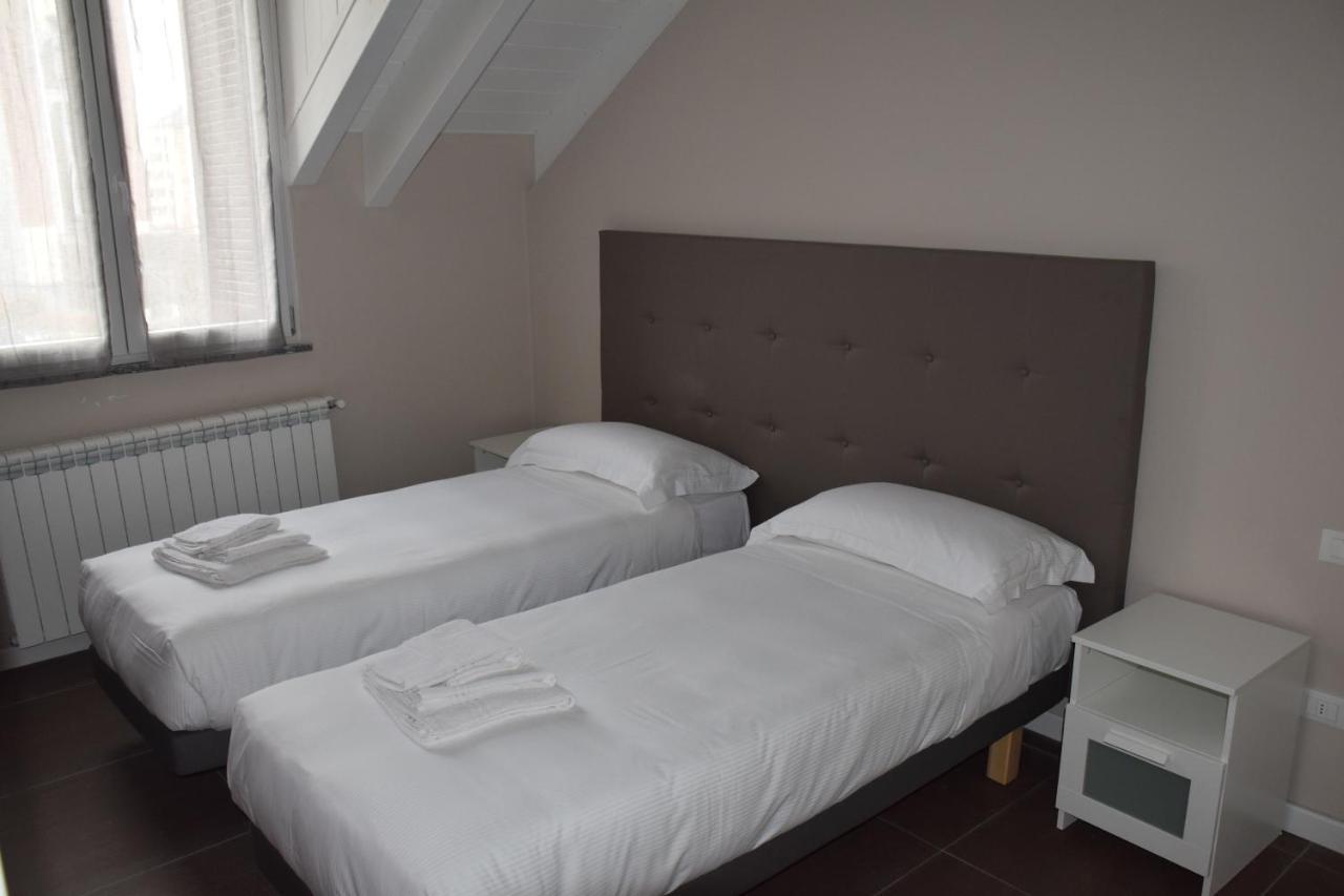 B&B Leonardo Rho Eksteriør billede