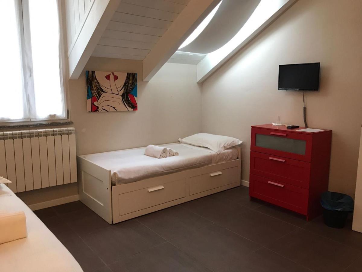 B&B Leonardo Rho Eksteriør billede